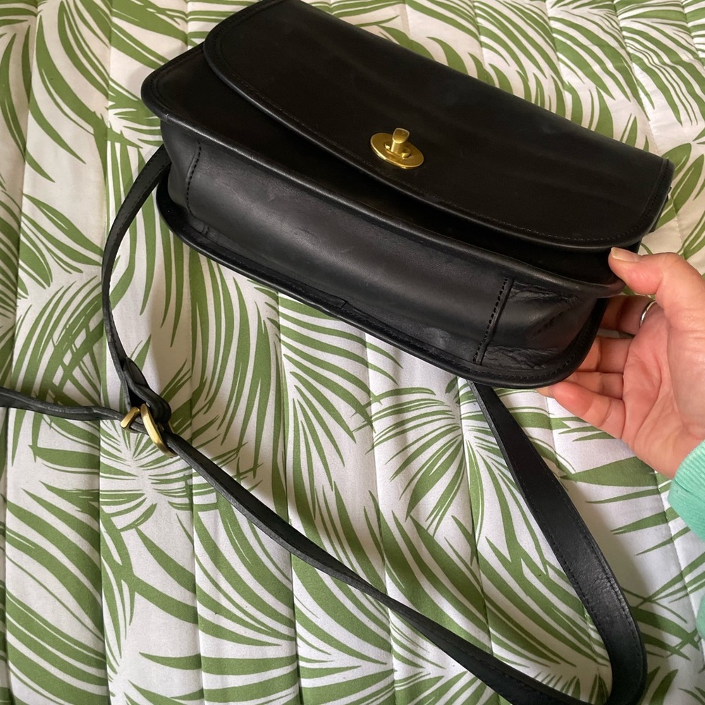 Coach Black Leather Shoulder Bag with Gold Hardware - Picture 9 of 9